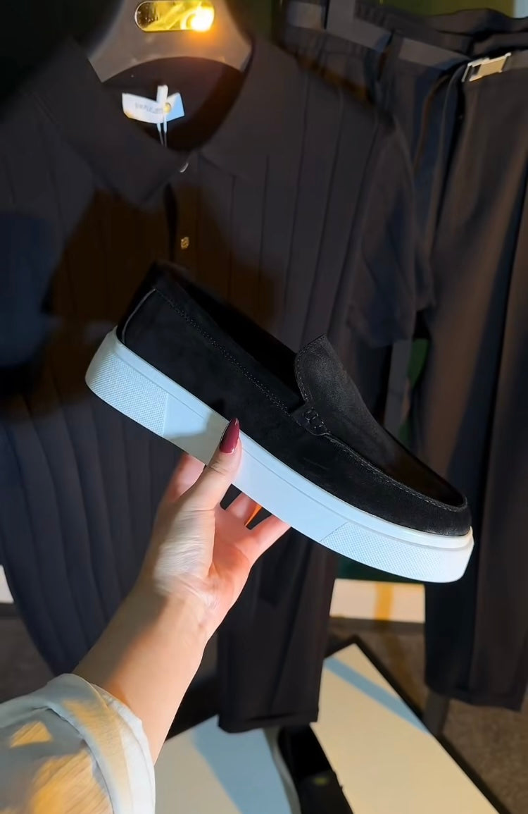 Premium Men’s Black Outfit Set | طقم رجالي كامل Black Polo + Slim-Fit Pants + Slip-On Shoes + Crossbody Bag