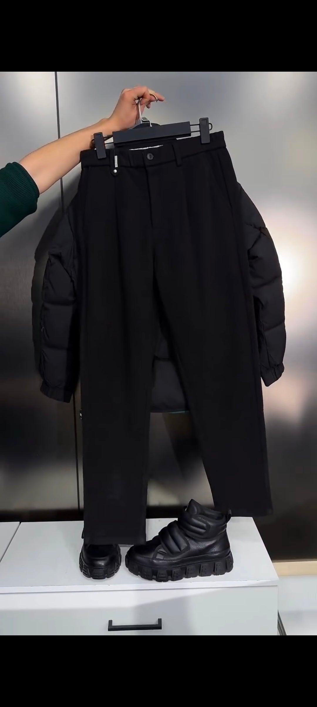 Perfect Combo: Jacket, Pants & Sneakers "التركيبة المثالية: قميص، بنطال وأحذية رياضية!" – Black Combo