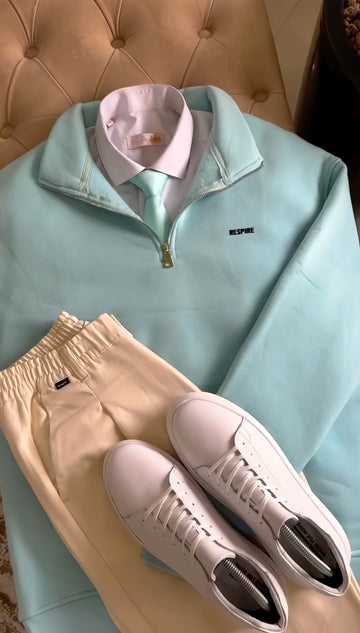 Perfect Combo: Shirt, Pant & Sneakers"التركيبة المثالية: قميص، بنطال وأحذية رياضية!" –  SkyBlue & Off-White Color.